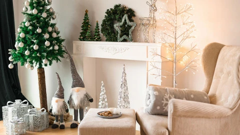 minimalistyczne-dekoracje-swiateczne--jak-stworzyc-spokojna-i-stylowa-atmosfere