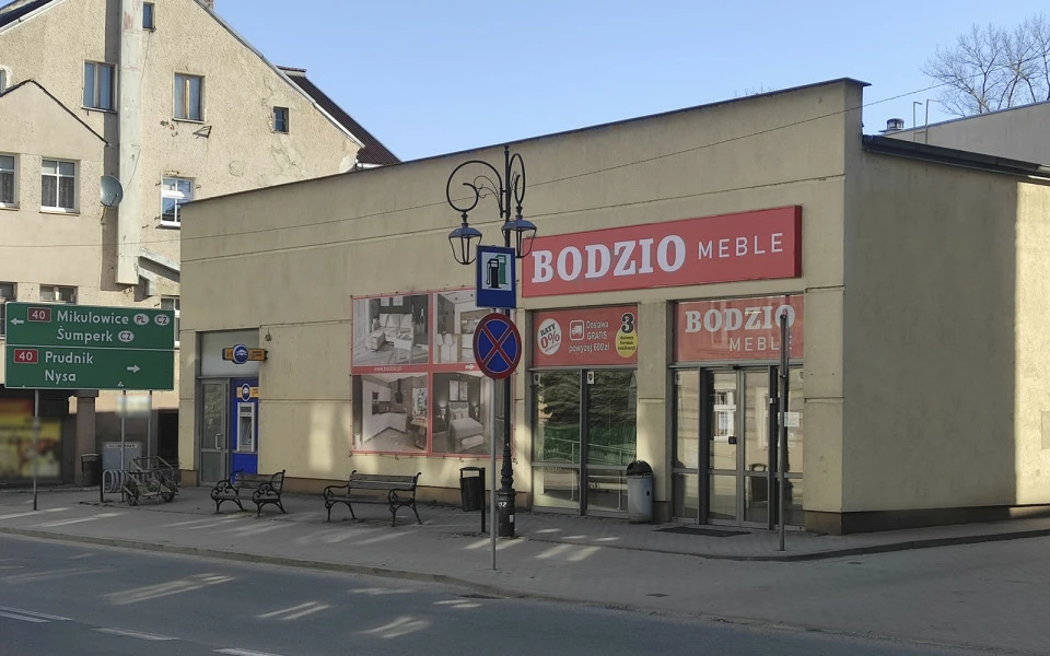 Bohaterów Warszawy 9A