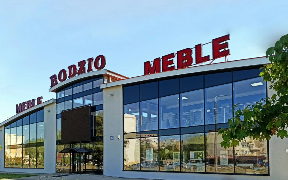 Aleja Niepodległości 37