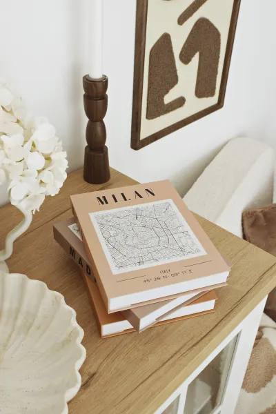 Książka dekoracyjna City Books 3 Milan