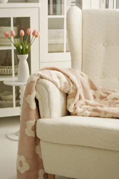 Koc żakardowy Daisy 63 (różowy/biały)