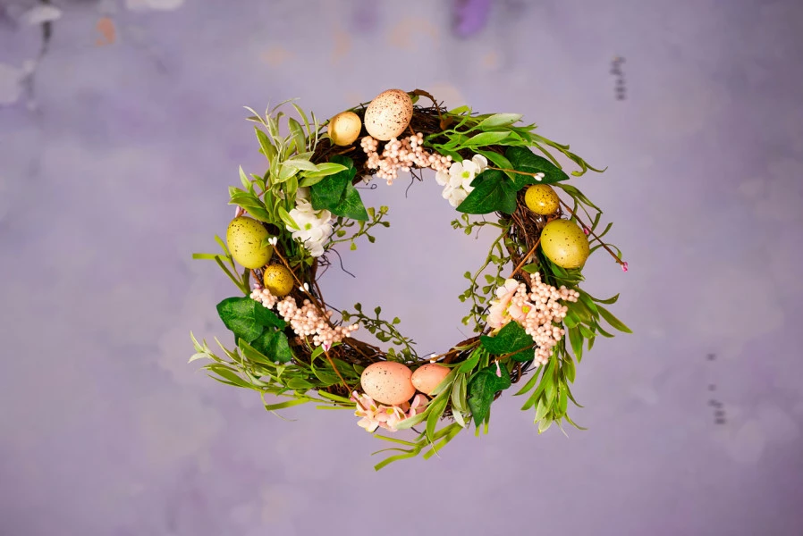 Dekoracja wielkanocna wianek Easter (zielony/żółty/różowy)