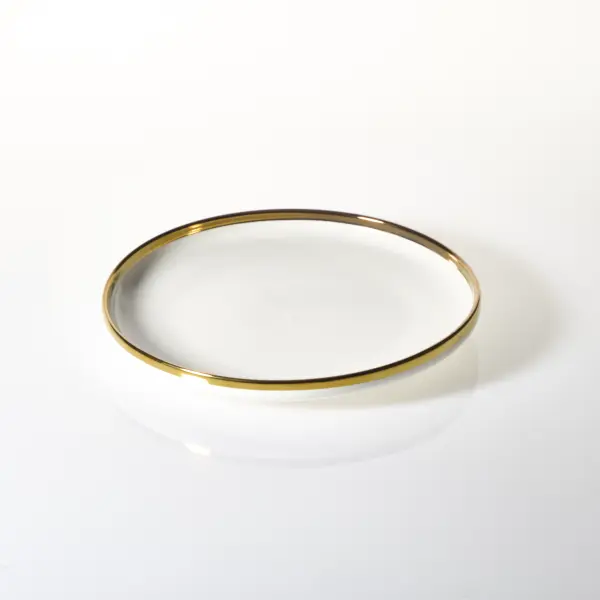 Talerz obiadowy Cindy biały ze złotym paskiem