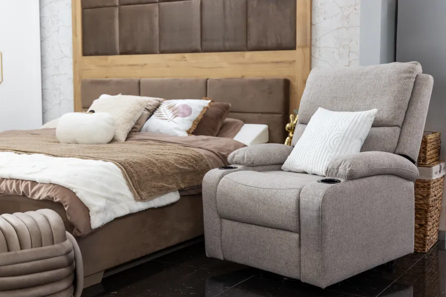 Fotel elektryczny relax z funkcją ułatwiania wstawania Calio 27 (latte)