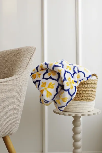 Koc flanelowy Efez 37 (biały/granatowy/żółty)