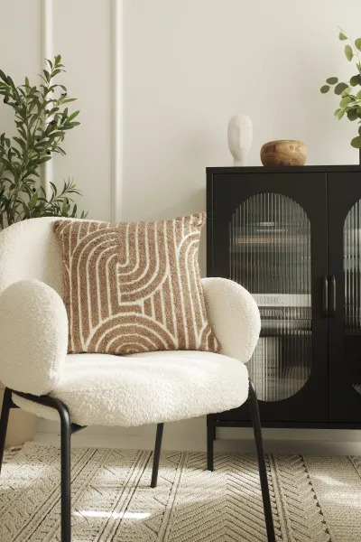 Poszewka z odstającym wzorem 228