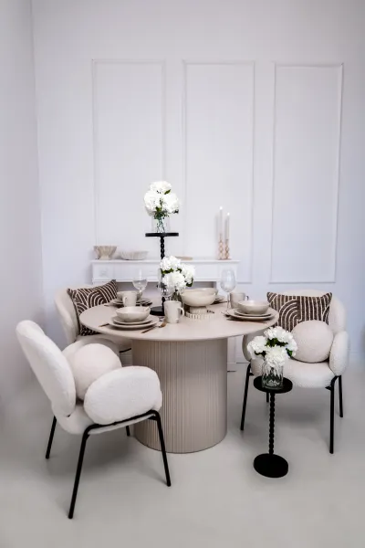 Stół Sieno (kaszmir)