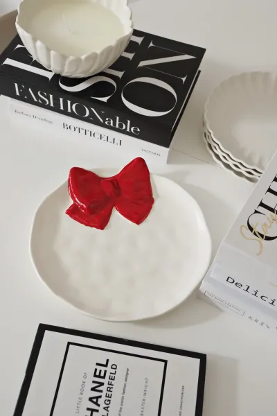 Talerz deserowy Bella 167 (biały/czerwony)