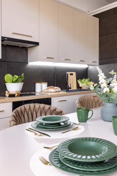 Zestaw talerzy Verdino 18 elementów (ciemno zielony)