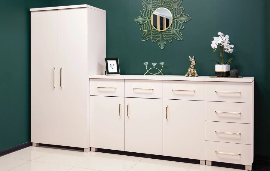 Komoda z 3 drzwiczkami z 3 szufladami Bari (kaszmir)