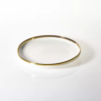 Talerz obiadowy Cindy biały ze złotym paskiem 
