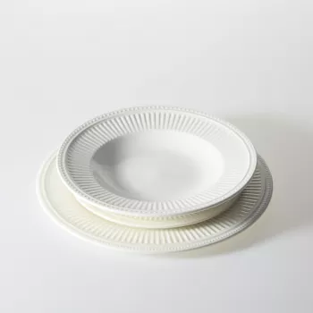 Zestaw talerzy Claressa 18 elementów (biały) 